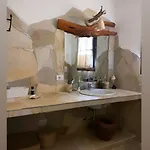 Due Passi Dal Centro Nyaraló