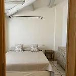 Due Passi Dal Centro Nyaraló