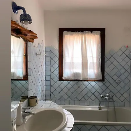 Due Passi Dal Centro *